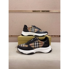 Burberry Low Shoes